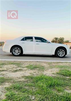 كرايسلر 300